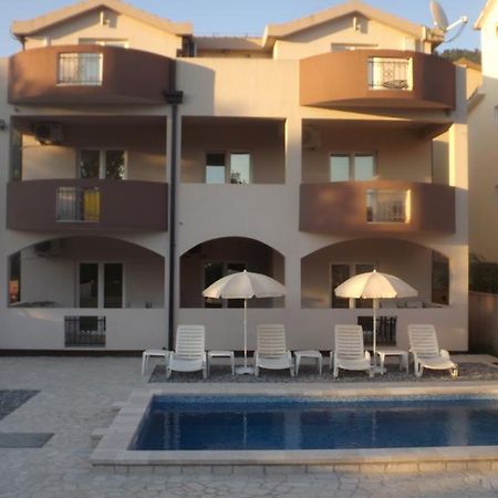 Apartmani Bulajic Tivat Exterior foto