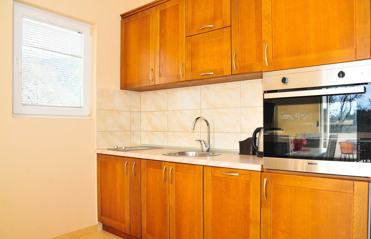 Apartmani Bulajic Tivat Exterior foto