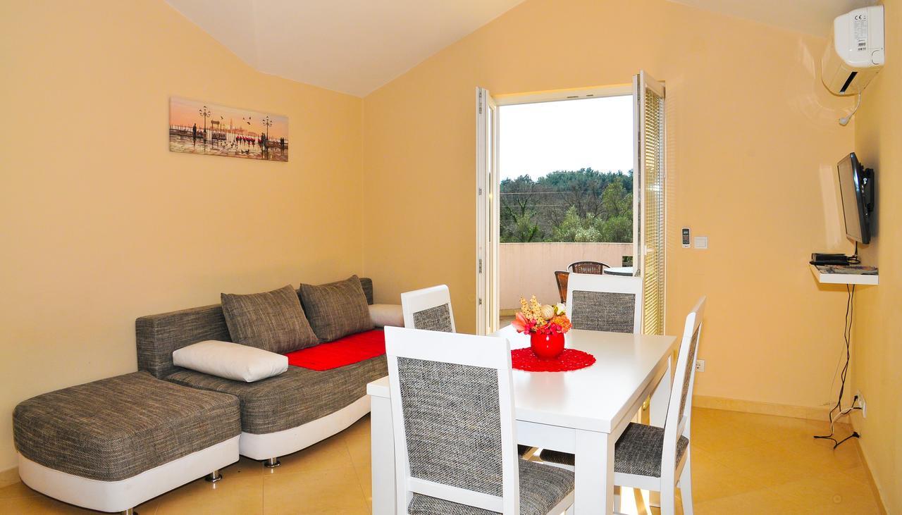 Apartmani Bulajic Tivat Exterior foto